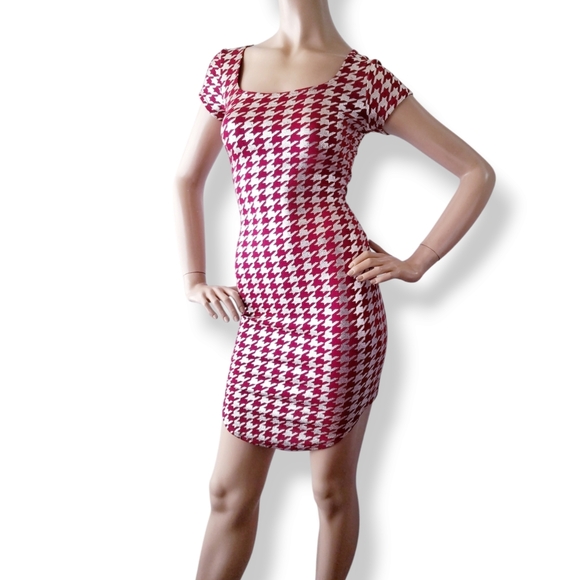 Red & Gold Metallic Houndstooth Bodycon Dress Size Small by Maxi Faldas - Picture 5 of 9